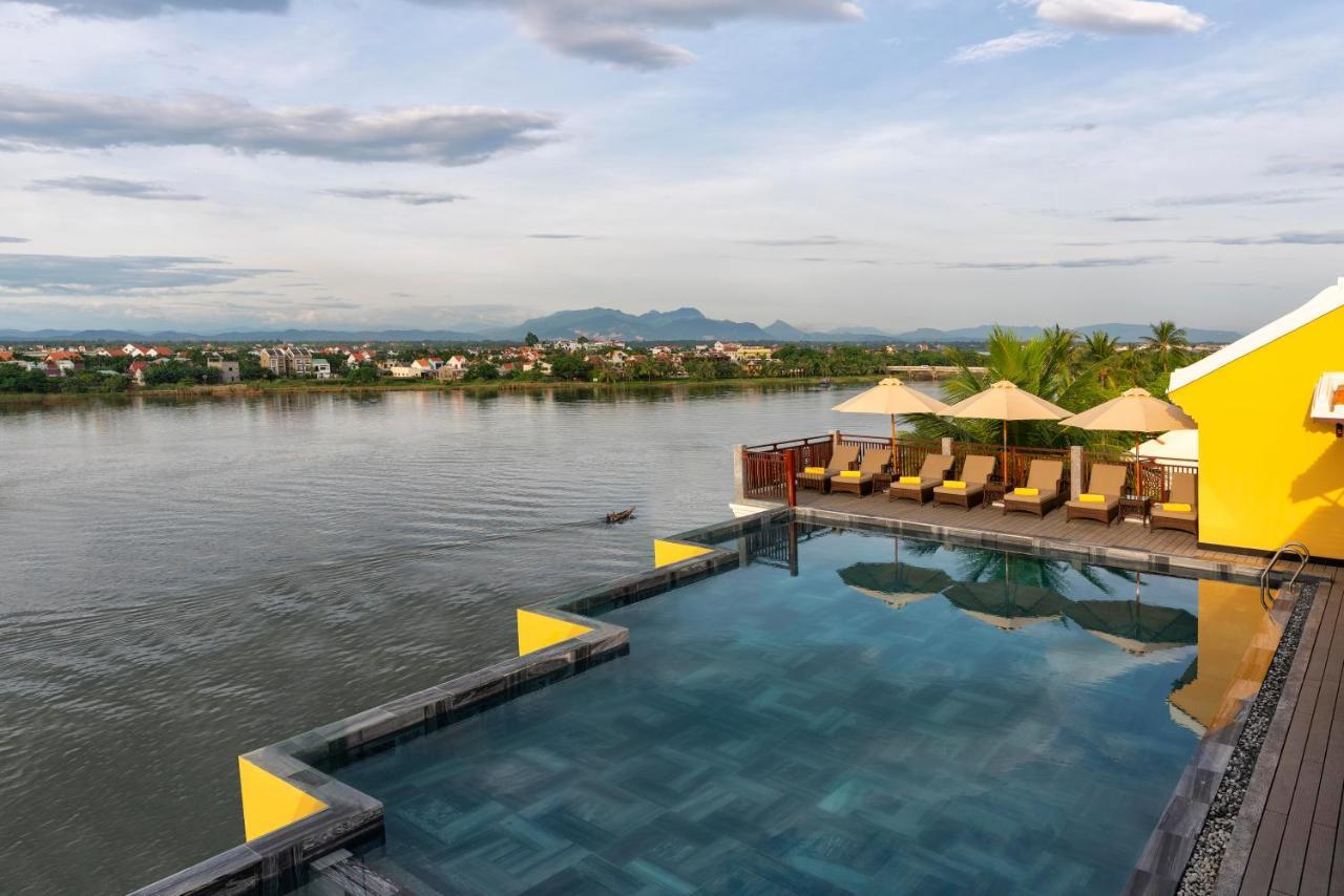 Little Riverside Hoi An . A Luxury Hotel & Spa Exteriér fotografie View of the Perfume River from the hotel
