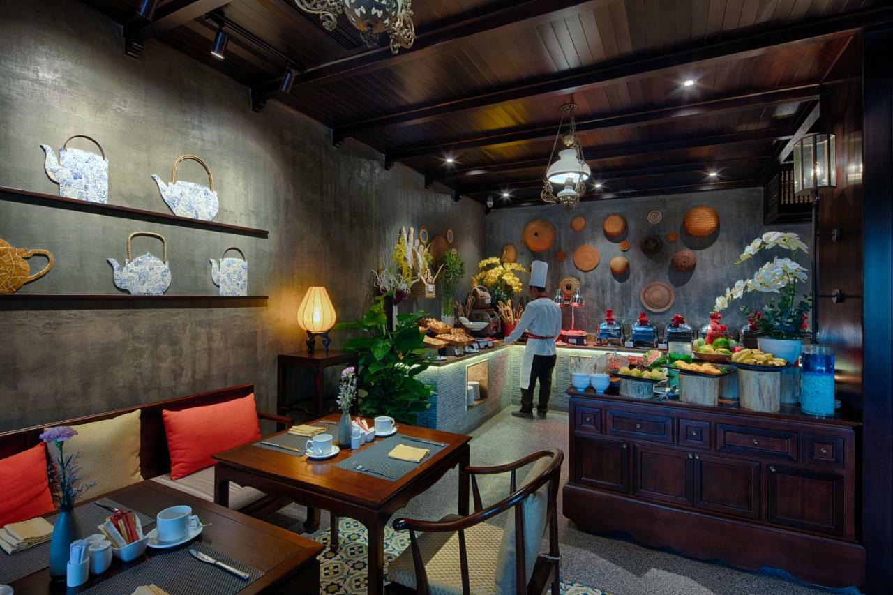 Little Riverside Hoi An . A Luxury Hotel & Spa Exteriér fotografie The interior of the restaurant